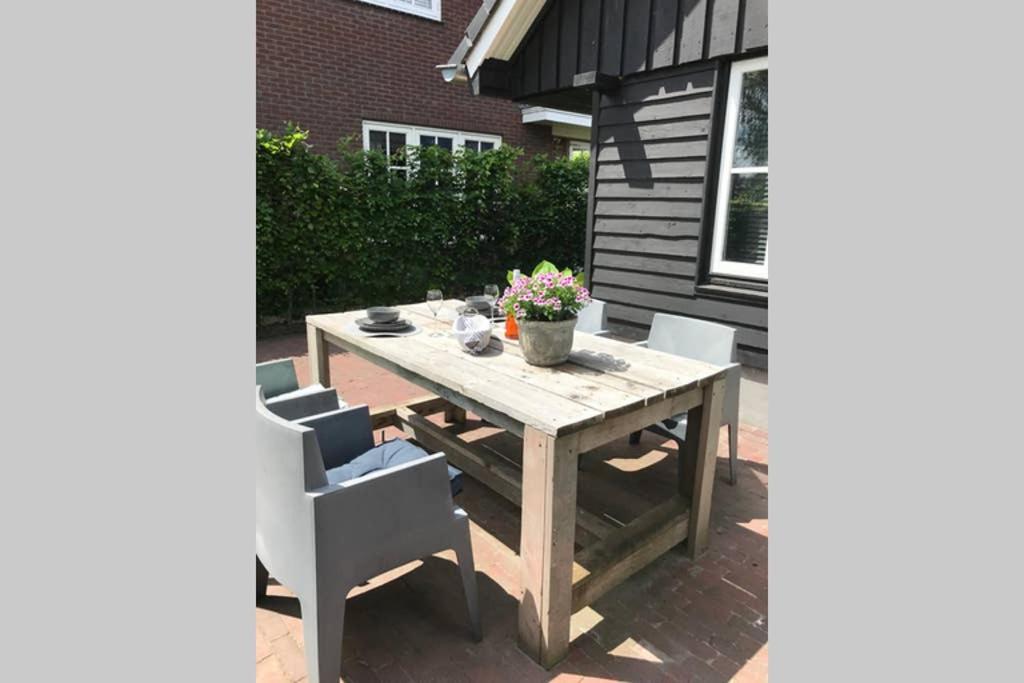 Uniek Houten Huis Nabij Bos En Plassen Hollandsche Rading Ngoại thất bức ảnh