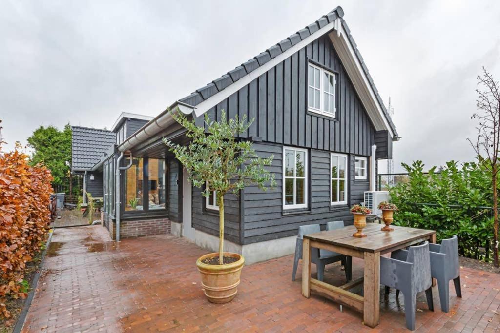 Uniek Houten Huis Nabij Bos En Plassen Hollandsche Rading Ngoại thất bức ảnh
